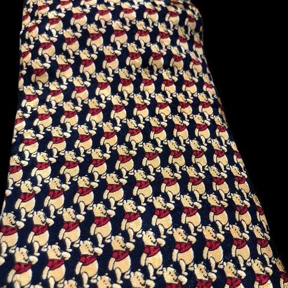 Disney’s Winnie the Pooh Silk Necktie, Collectible Tie, Statement Tie, Men’s Tie - Picture 6 of 12